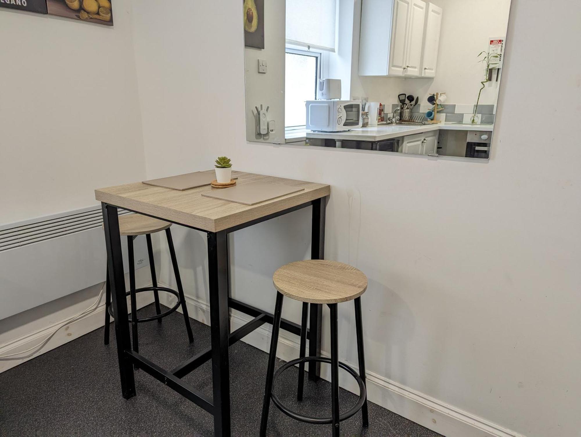 Serene 1 Bedroom Flat In Roath كارديف المظهر الخارجي الصورة
