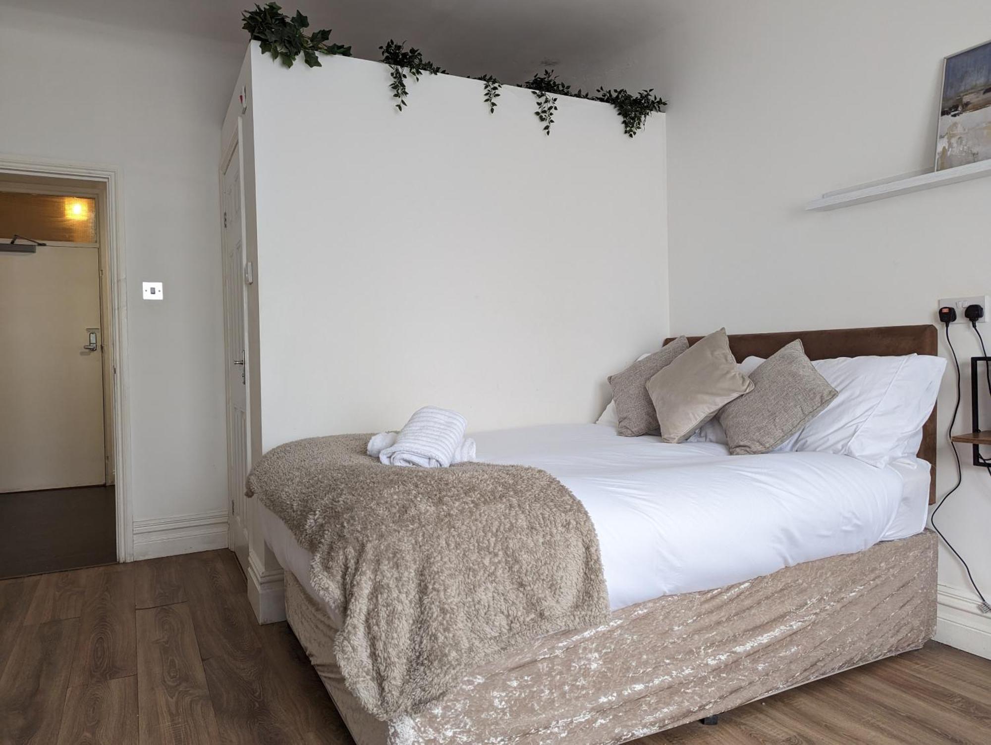 Serene 1 Bedroom Flat In Roath كارديف المظهر الخارجي الصورة
